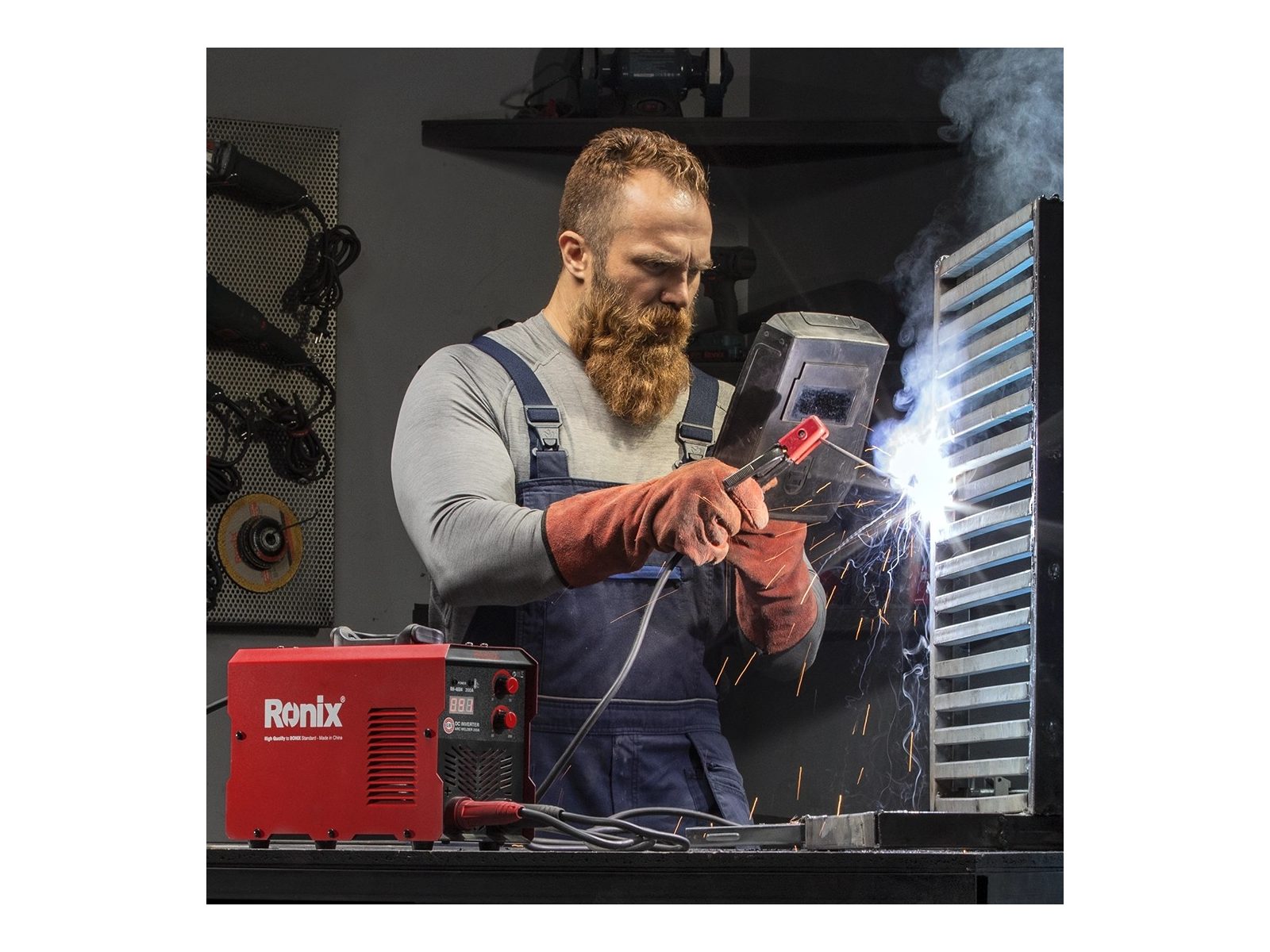 Máquina de Soldar Inverter 200A Ronix